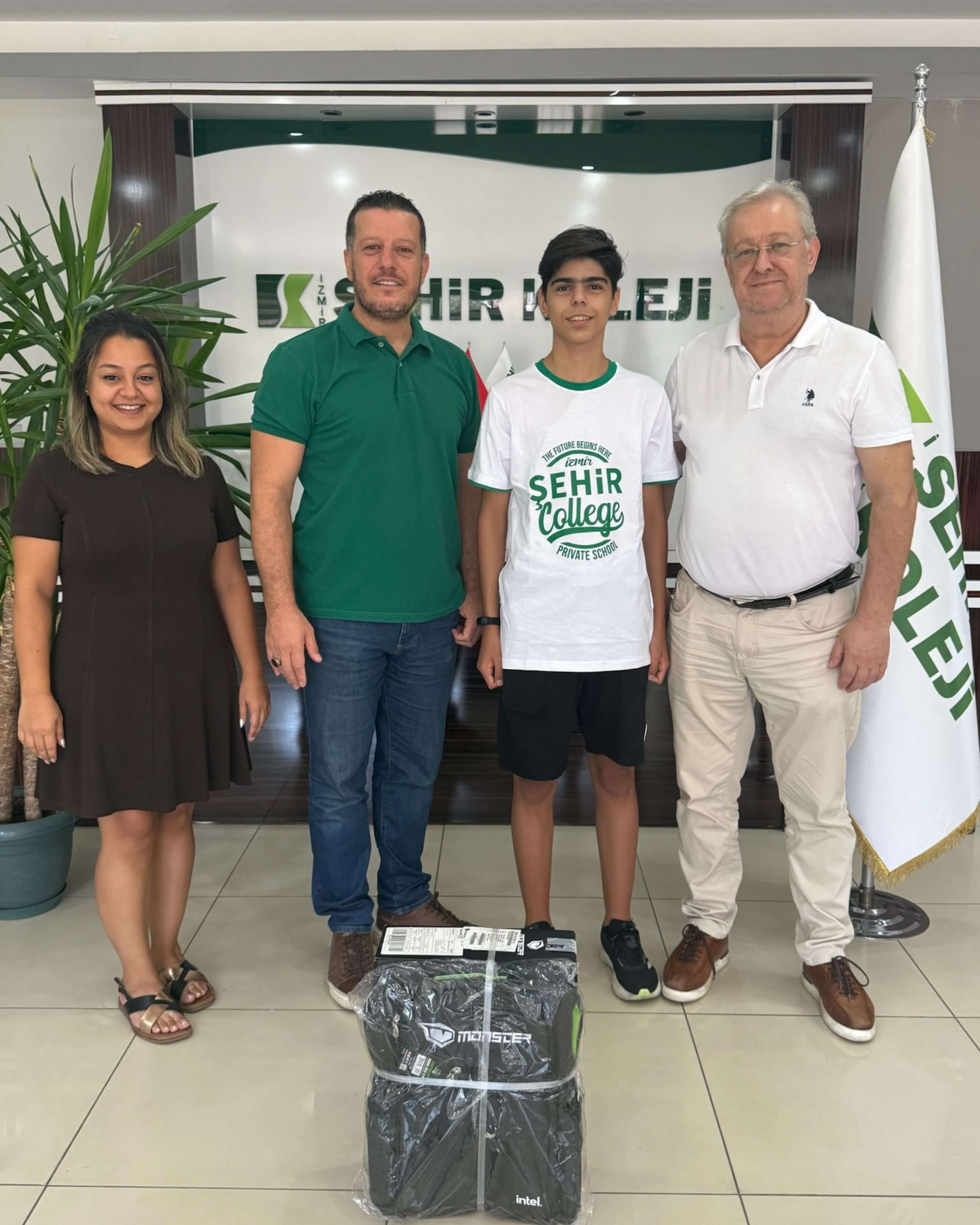 Başarıyı gelenek haline getiren okul İzmir Şehir Koleji